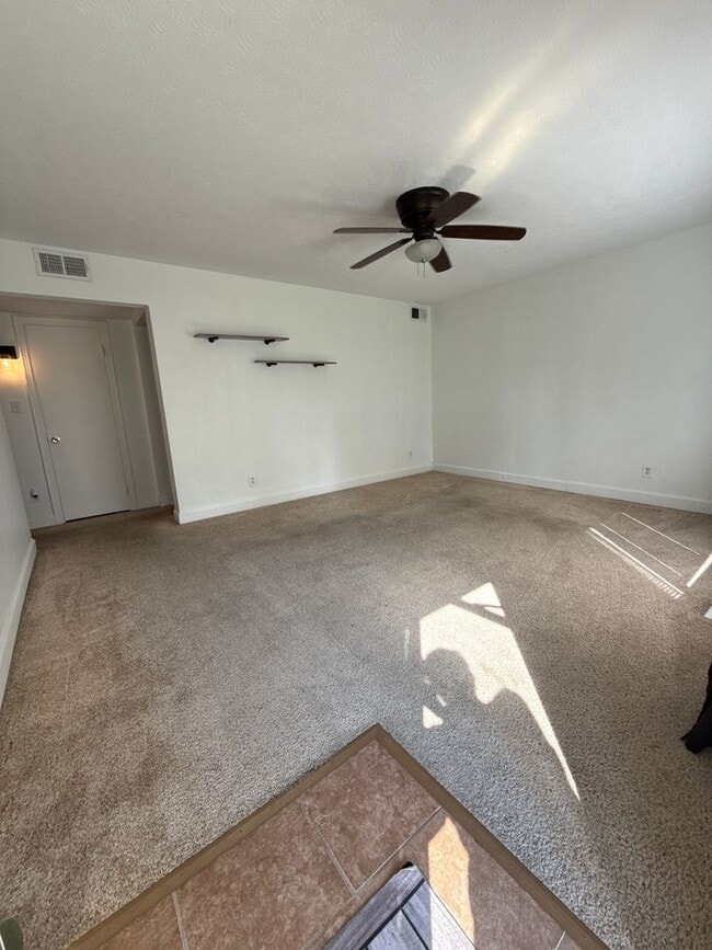 Building Photo - Updated Brick Ranch
