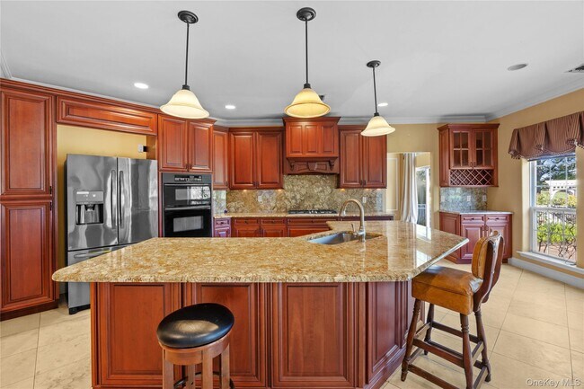 Building Photo - 169 Hamlet Dr