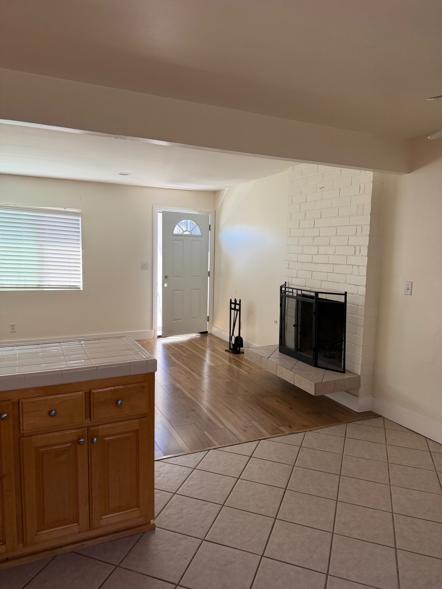 Building Photo - 2617 Rockefeller Ln