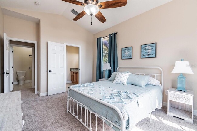 Building Photo - 539 Treviso Dr