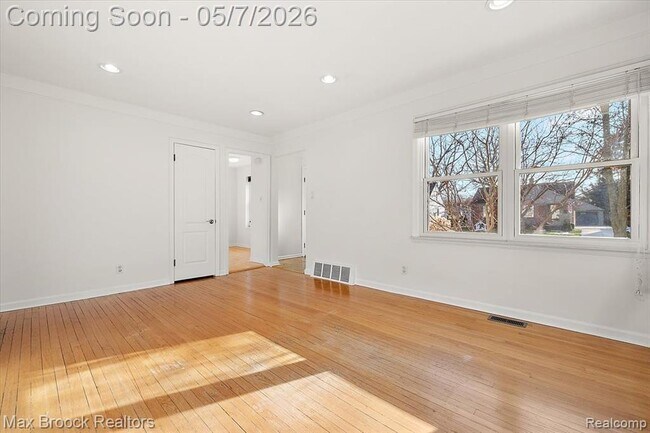 Building Photo - 912 Woodsboro Dr