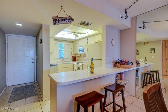 Building Photo - 6897 Estero Blvd