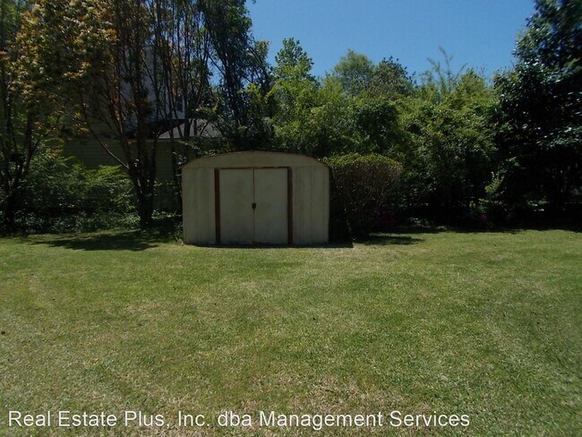 Building Photo - 3 br, 2 bath House - 215 Gibbs Road