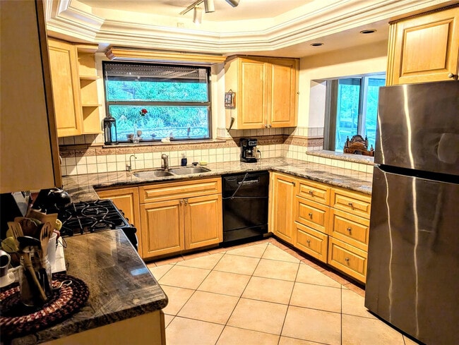 Building Photo - 169 Palmetto Dr