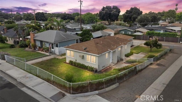 Building Photo - 435 N Basque Ave