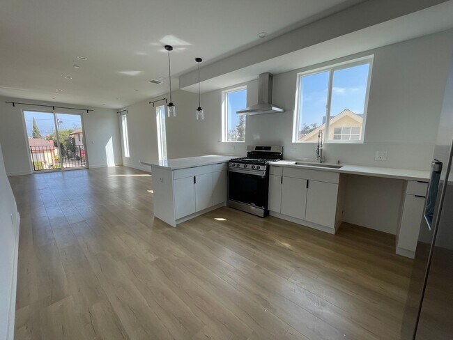 Primary Photo - JUST COMPLETED MODERN TOWNHOMES! Never Liv...