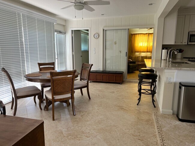 Building Photo - 2BR/2BA Detached Villa near the Atlanta Braves Stadium!