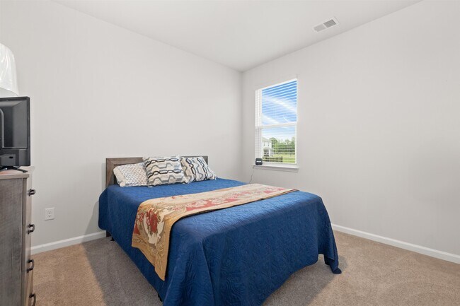 Building Photo - 428 Bearskin Ct