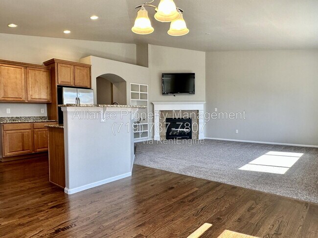 Building Photo - 2075 Bobcat Valley Ct