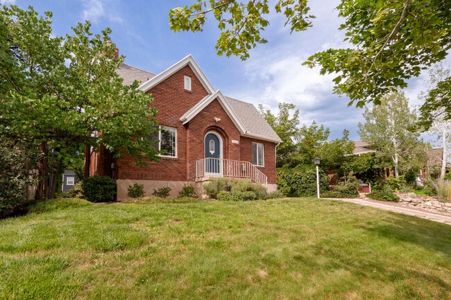 Building Photo - 1639 E 900 S