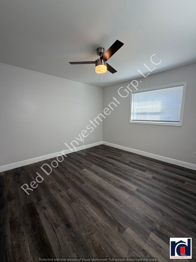 Building Photo - **MOVE IN SPECIAL** 2 Bedroom 1.5 Bath in the Heart of Downtown Deland~Available Now~