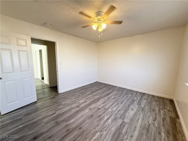 Building Photo - 2353 Exeter Dr