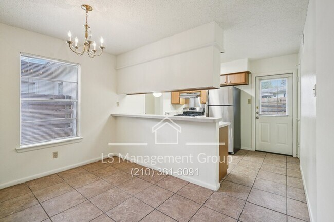 Building Photo - 6604 Cherryleaf St