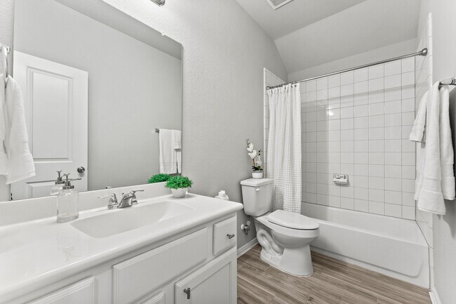 Building Photo - 3815 Wright's Landing Dr