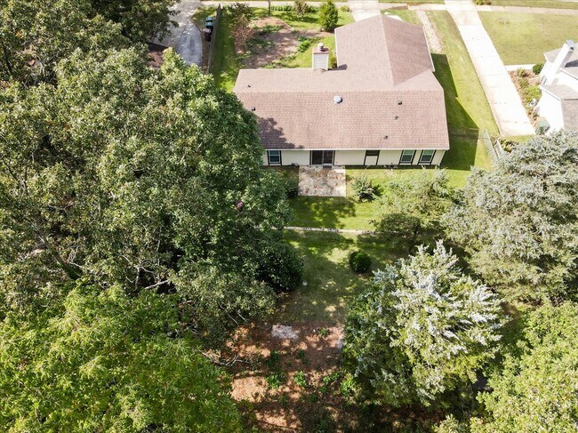 Building Photo - 1607 Burnley Dr