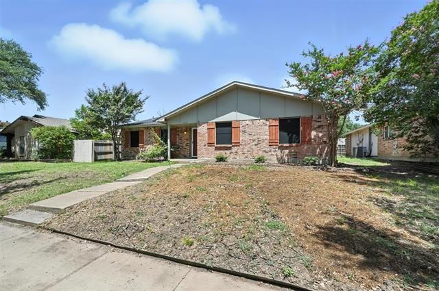 Building Photo - 1827 Paxton Dr
