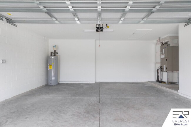 Building Photo - 6 Sellner Pl