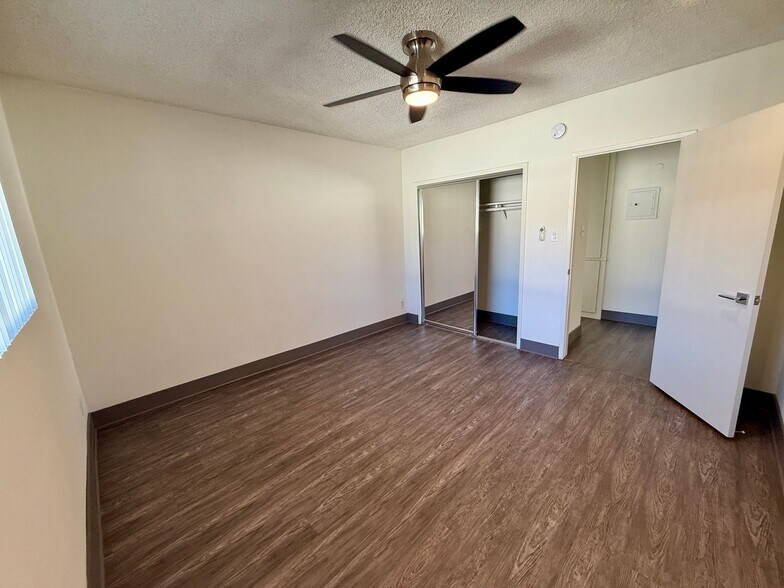 Building Photo - 3510 Clarington Ave