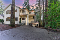 Building Photo - 14520 Fremont Ave N
