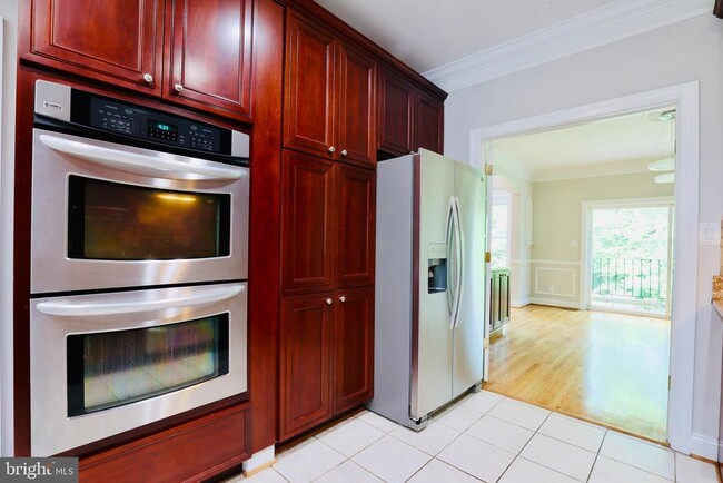 Building Photo - 1310 Forestwood Dr
