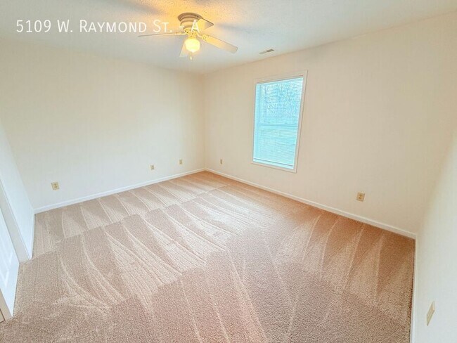 Building Photo - 5109 W Raymond St