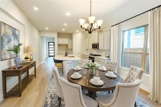 Building Photo - 2820 Crane Ct