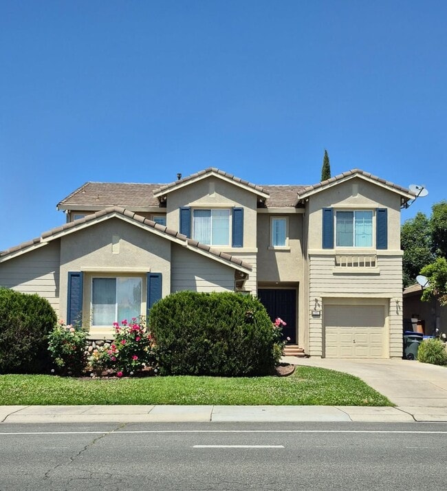 Primary Photo - Beautiful 4 bedroom 3.5 bath in Natomas Park