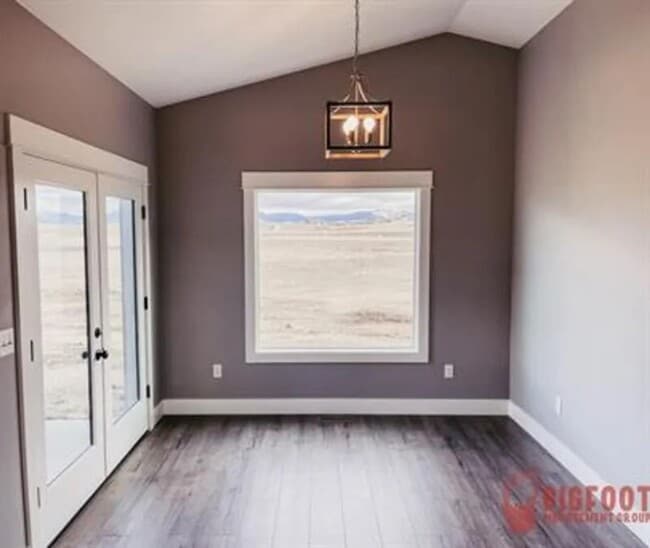 Building Photo - 3995 Lucas Ct