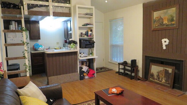Building Photo - CUTE STUDIO WITH LOFT. UT SHUTTLE BUS ACROSS THE STREET