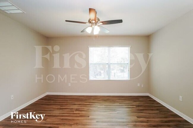 Building Photo - 855 Sheen Cir