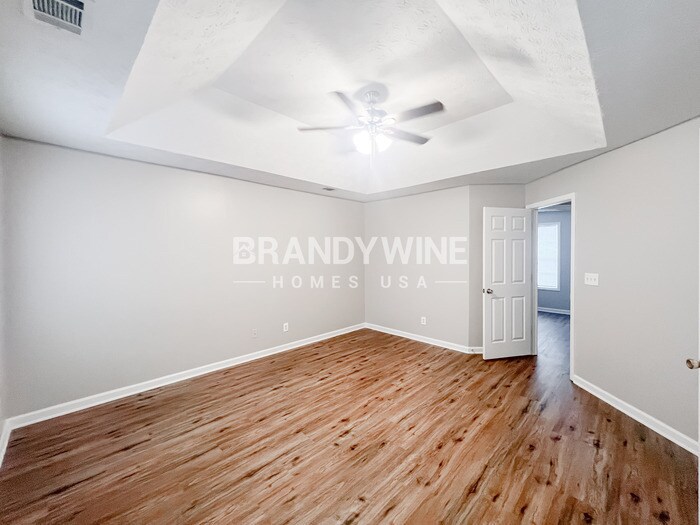 Building Photo - 980 Brigade St