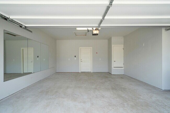 Building Photo - 9124 Cattle Baron Path