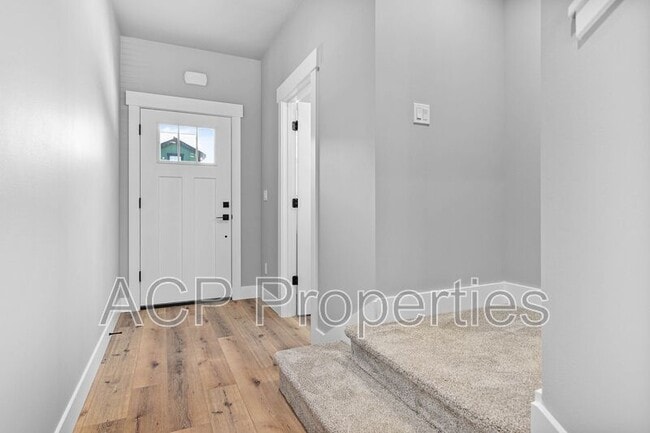 Building Photo - 2201 DeJong Dr