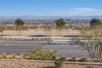 Building Photo - 11649 Stone Curlew Ave