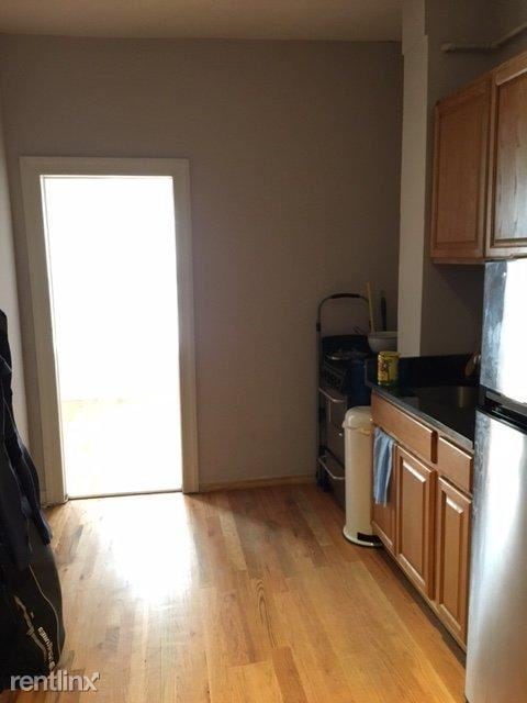 Primary Photo - 155 S 2nd St