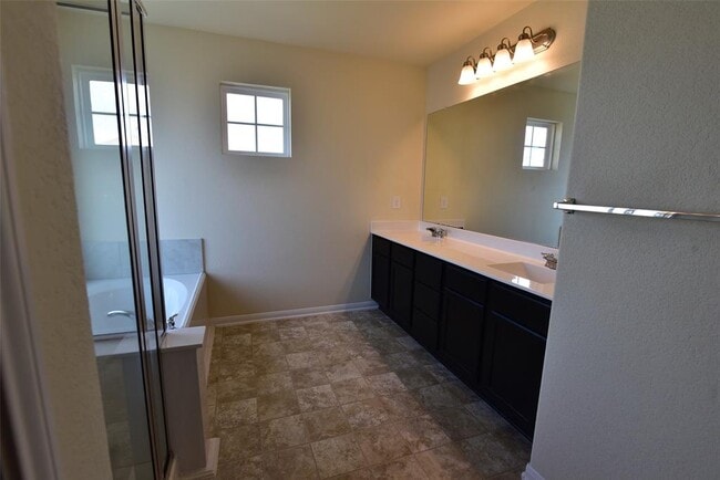 Building Photo - 2319 Bright Sunrise Trl