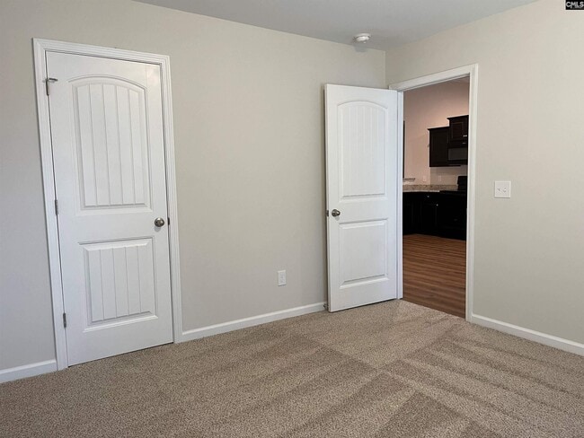 Building Photo - 320 Jubilee Clock Dr