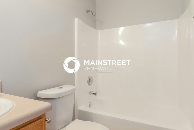 Building Photo - 60 Summer Breeze Ct