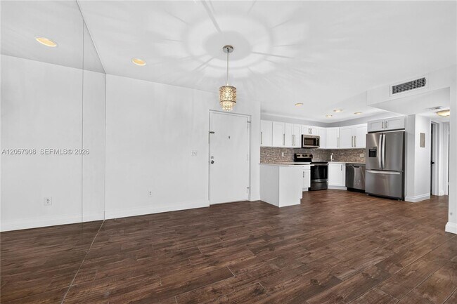 Building Photo - 3642 NE 171 St