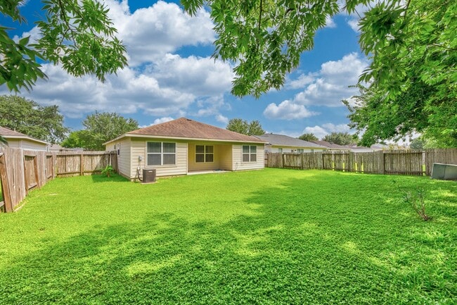 Building Photo - 3910 Enclave Mist Ln