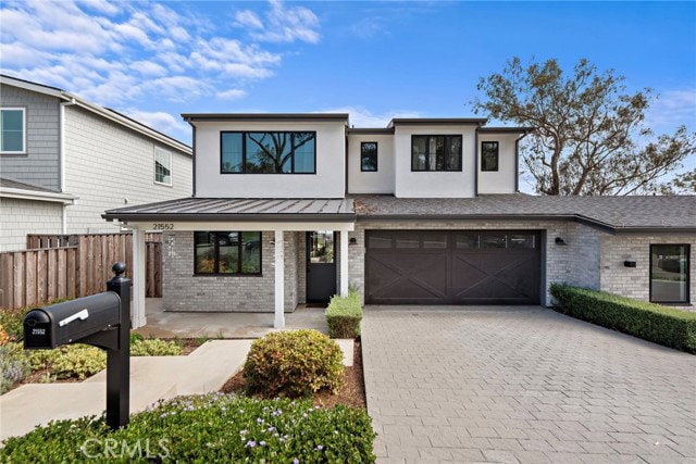 Building Photo - 21552 Treetop Ln