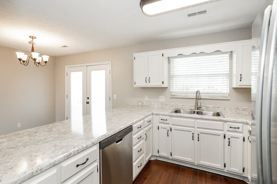 Building Photo - 1609 Berrywood Way