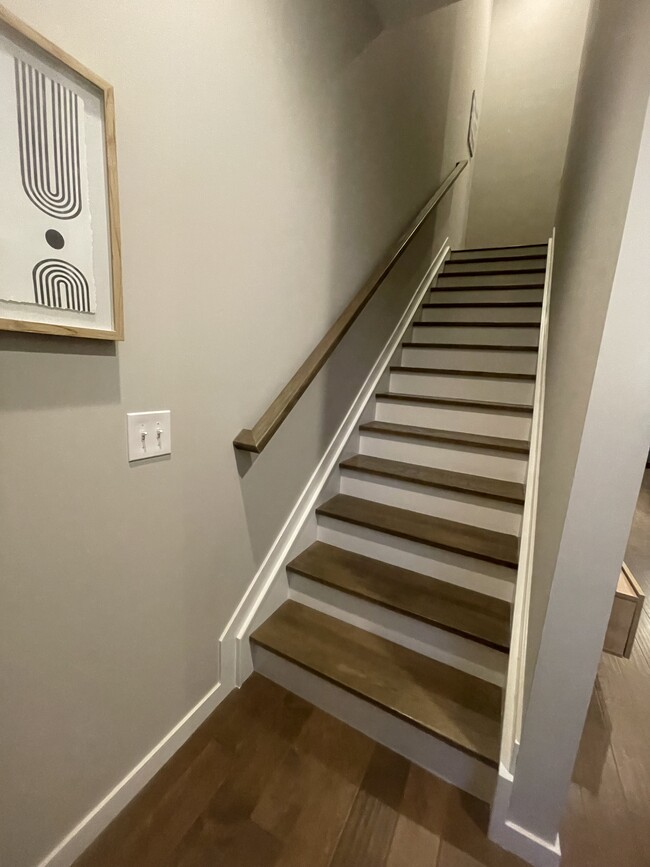 Staircase to 3rd floor - 18875 Riversouth Trce