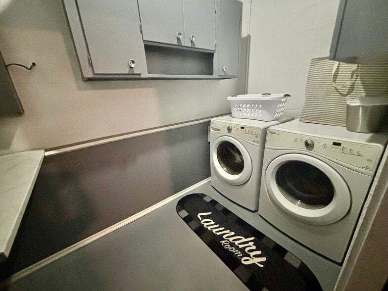 Laundry - 409 Westover St