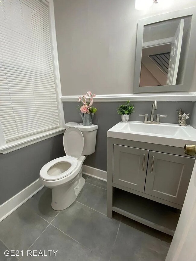 Building Photo - 2609 Wilder St