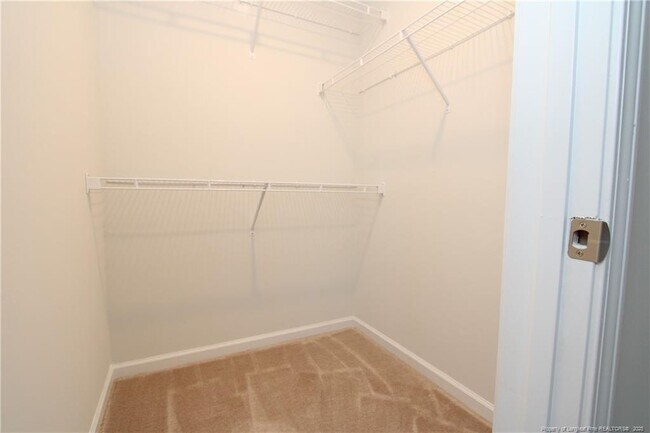 Building Photo - 1245 Russet Ln