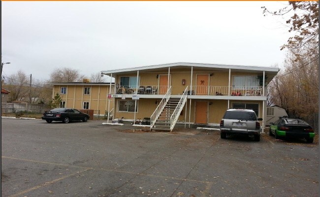 Building Photo - Lennox Apartments