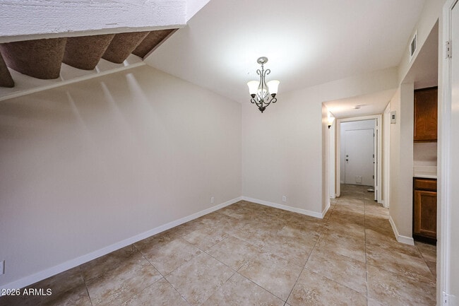 Building Photo - 5013 W Evans Dr