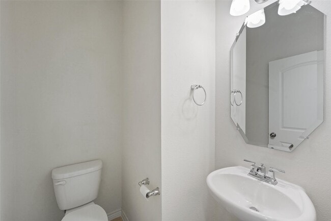 Building Photo - 7203 Buckthorn Holw Trl