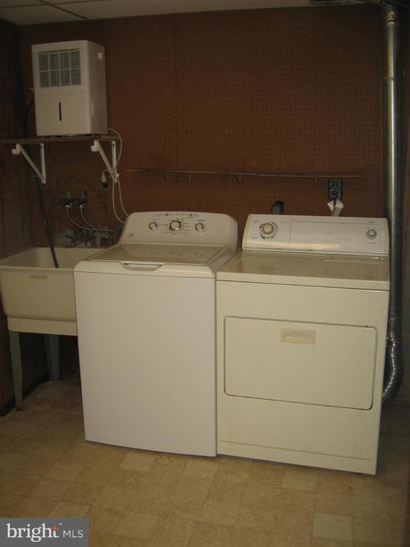 Building Photo - 14827 Belle Ami Dr